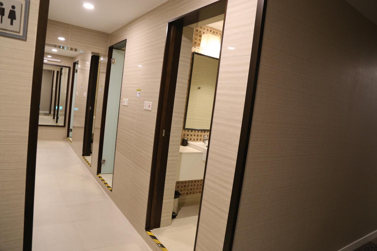 Ambassador Transit Hotel - Terminal 2 Сингапур Екстериор снимка